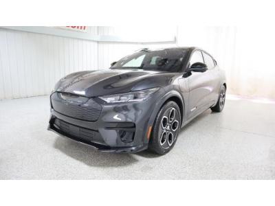 Used 2022 Ford Mustang Mach-E GT AWD with VIN 3FMTK4SE2NMA43312 for sale in Sioux Falls, SD